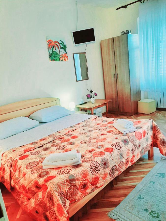 Guest House Mila Plitvicki Ljeskovac ภายนอก รูปภาพ